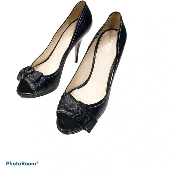 Prada black leather bow peep toe stiletto heels Sz  9.5 - Picture 6 of 6